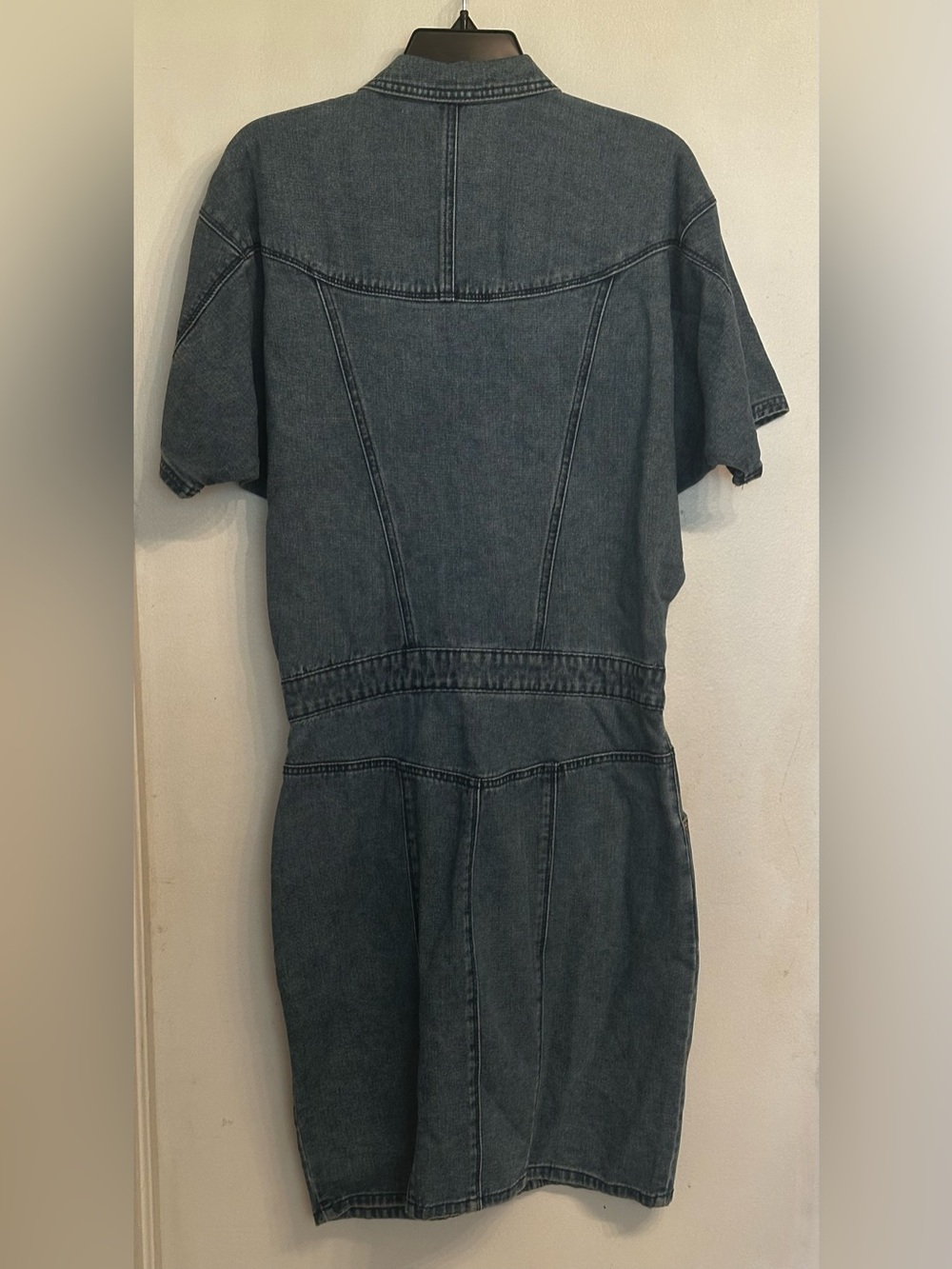 Gloria Vanderbilt Christian Siriano Dolman-Sleeve
Denim Dress Pocomoke Size4 NWT - Picture 3 of 6
